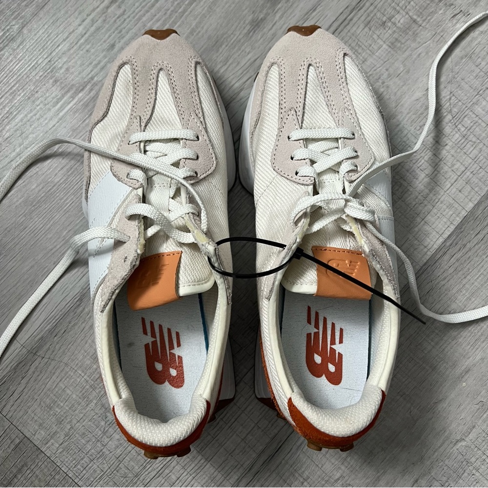 NEW | NEW BALANCE 327 White, Beige & Brown Retro Runner Sneakers 9.5 - Picture 11 of 16